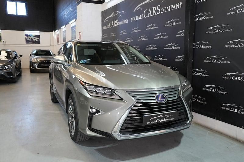 Usado Lexus RX450h Executive Line 313 CV (230 kW) 2017 Gris / plata SUV