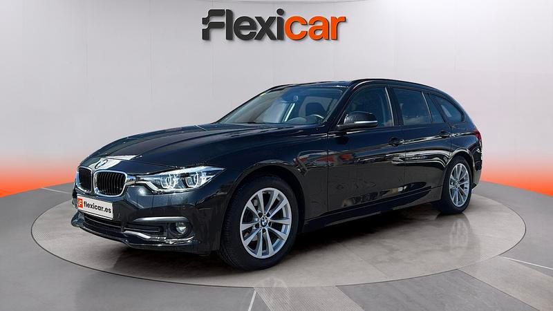 Usado BMW 318 150 CV (110 kW) 2019 Negro Familiar