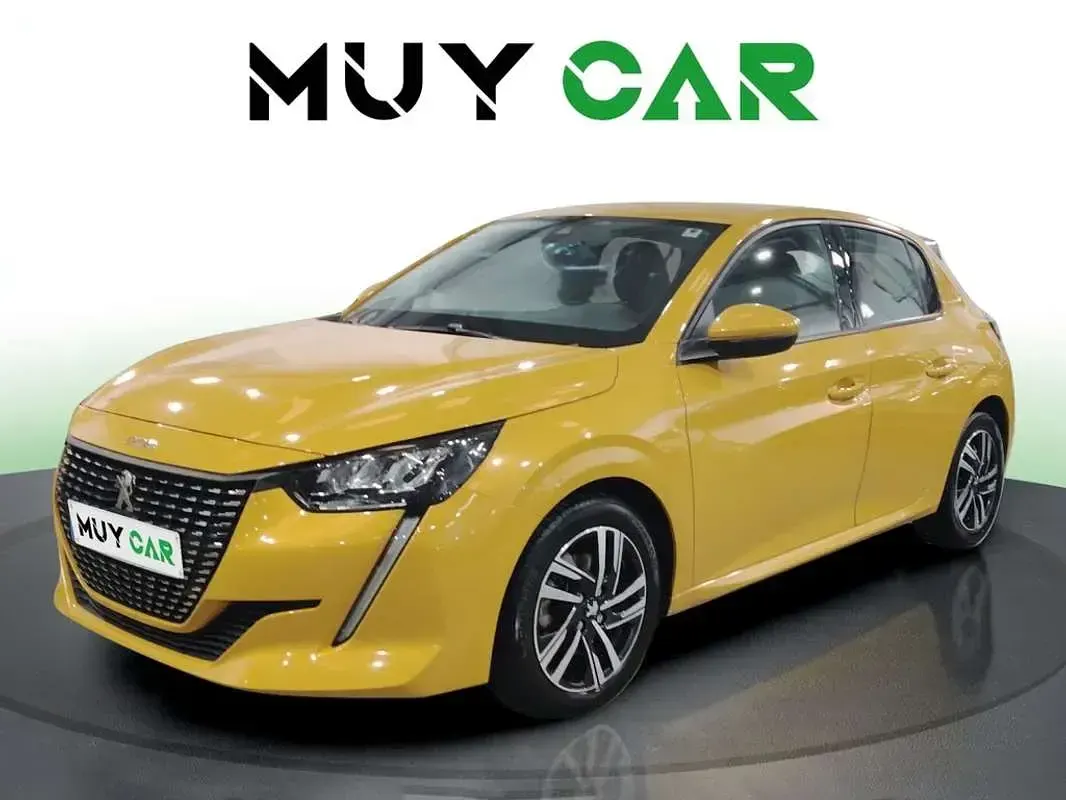 Usado Peugeot 208 Allure 102 CV (75 kW) 2020 Amarillo Utilitario