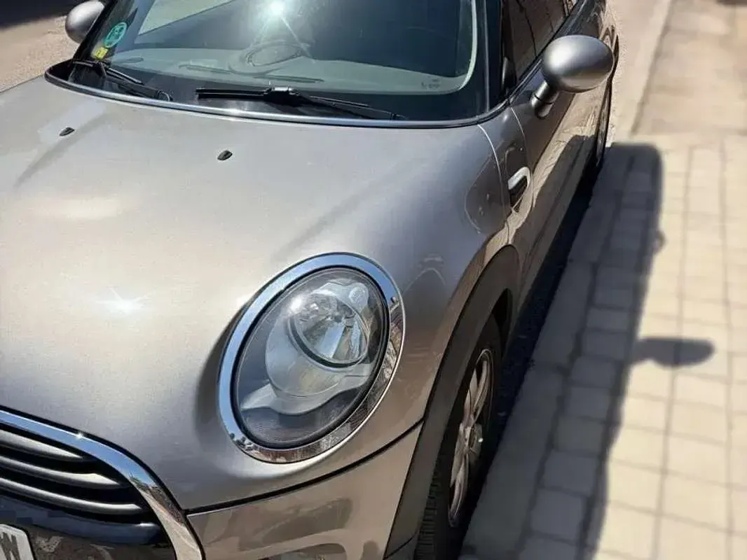 Usado Mini Cooper D 116 CV (85 kW) 2016 Gris Utilitario