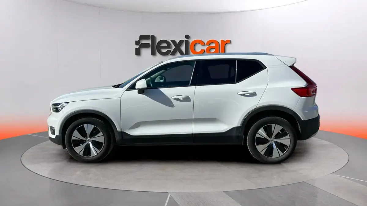 Usado Volvo XC40 163 CV (119 kW) 2020 Blanco SUV