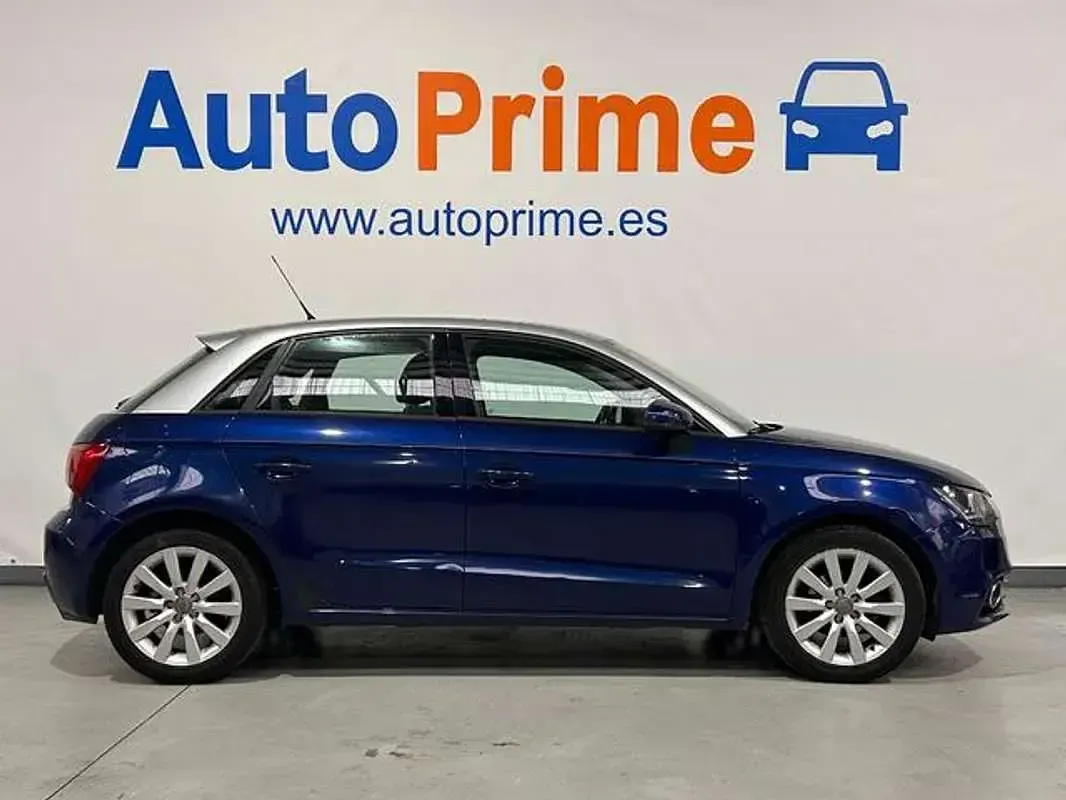 Usado Audi A1 Sportback Attraction 86 CV (63 kW) 2014 Azul Utilitario