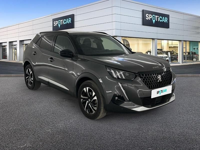 Usado Peugeot 2008 GT 130 CV (95 kW) 2022 Gris SUV