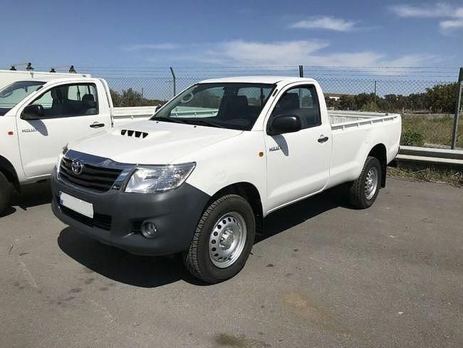 Blanco Usado 2015 Toyota HiLux Recogida | 22.000 € (Buen precio) - Imagen 1/2