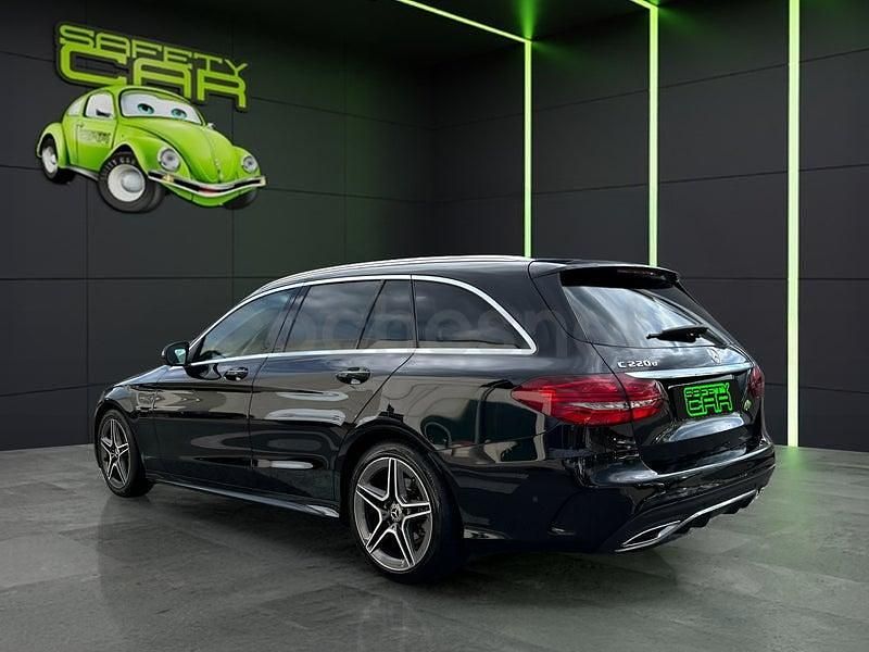 Usado Mercedes C220 194 CV (142 kW) 2020 Negro Familiar