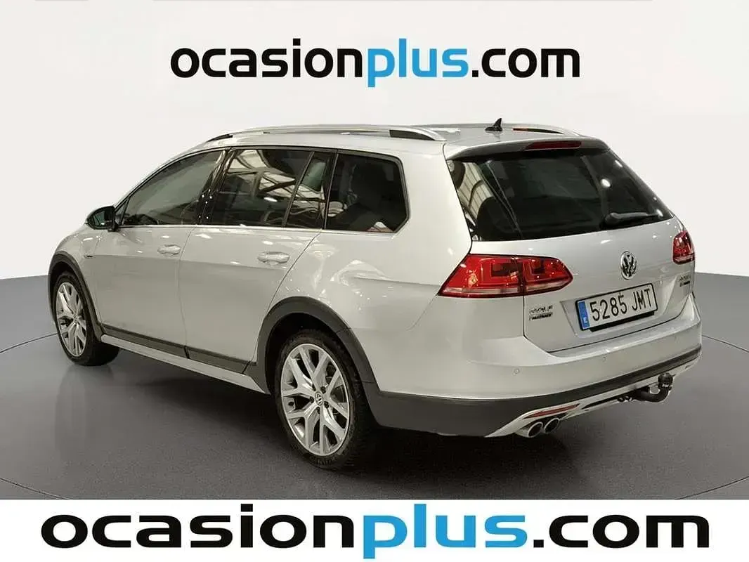 Usado VW Golf VII 184 CV (135 kW) 2016 Gris SUV