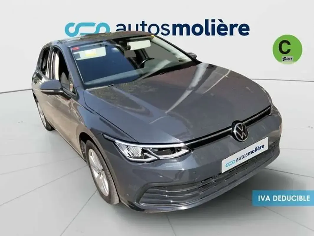 Usado VW Golf VIII 110 CV (80 kW) 2021 Gris Utilitario