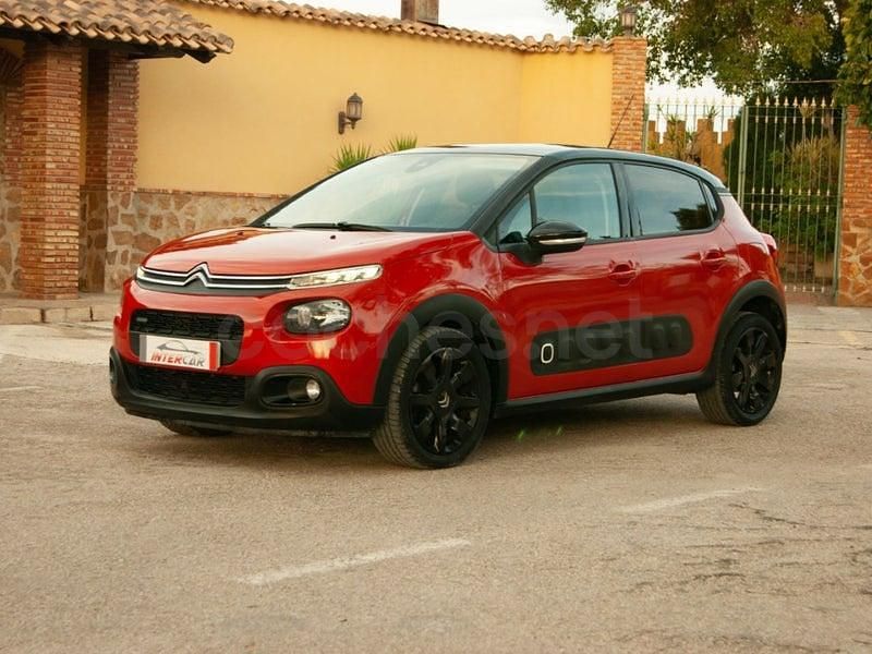 Usado Citroën C3 Feel 110 CV (80 kW) 2017 Naranja Berlina
