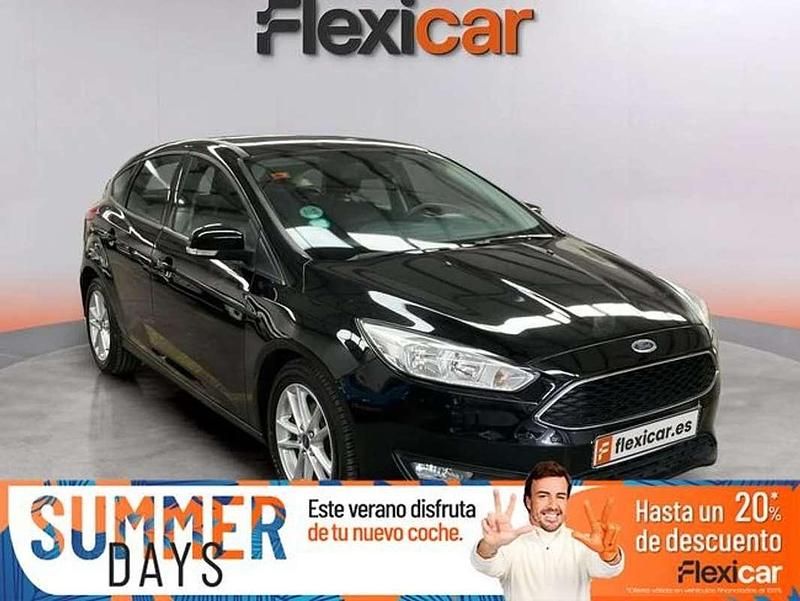 Negro Usado 2016 Ford Focus Berlina | 9390 € (Buen precio) - Imagen 1/4