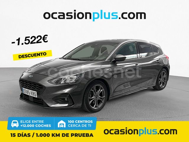 Gris / plata Usado 2018 Ford Focus ST-Line Berlina | 16.750 € (Caro) - Imagen 1/4