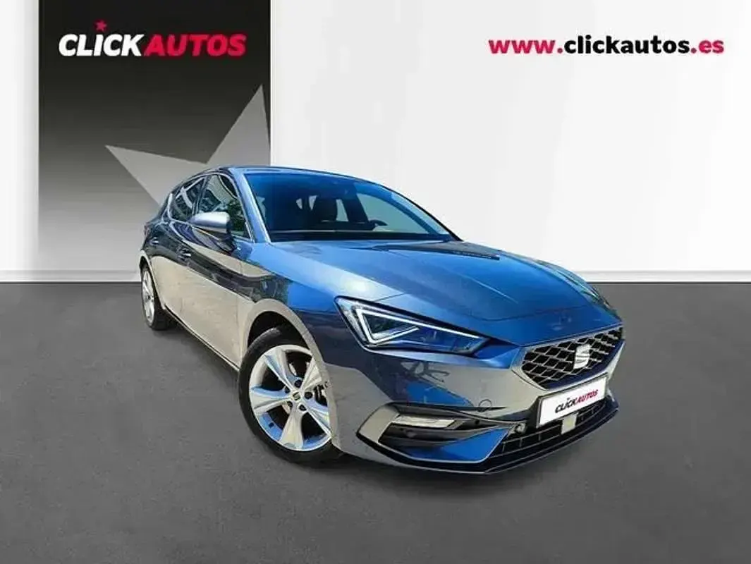 Begagnad Seat Leon FR 150 HK (110 kW) 2025 Grå Halvkombi