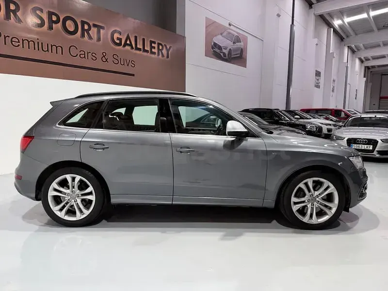 Usado Audi SQ5 Premium 313 CV (230 kW) 2013 Gris / plata SUV