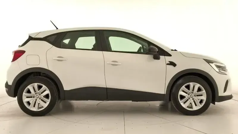 Usado Renault Captur Evolution 90 CV (66 kW) 2023 Blanco SUV