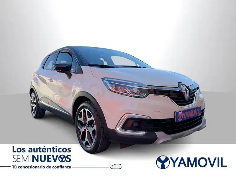 Usado Renault Captur Zen 90 CV (66 kW) 2019 Beige SUV