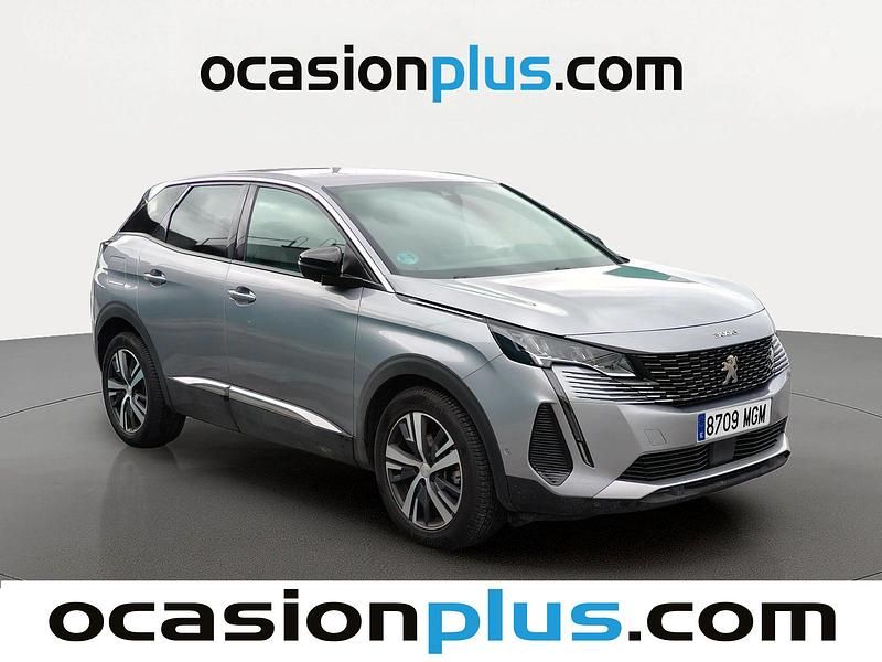 Usado Peugeot 3008 Allure 131 CV (96 kW) 2023 Gris SUV