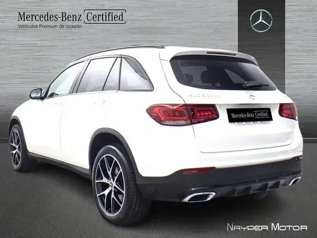 Usado Mercedes GLC300e 306 CV (225 kW) 2022 Blanco polar SUV
