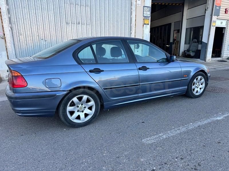 Usado BMW 320 136 CV (100 kW) 2000 Azul Berlina