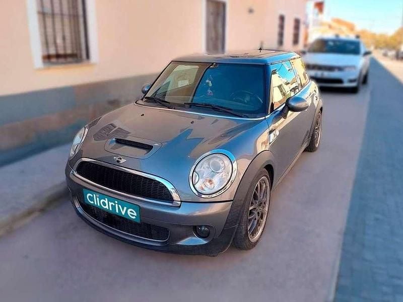 Usado Mini Cooper S 184 CV (135 kW) 2009 Gris Utilitario
