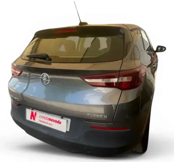 Usado Opel Grandland X Selective 120 CV (88 kW) 2018 Gris SUV