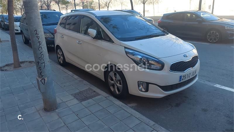 Blanco Usado 2016 Kia Carens Monovolumen | 10.900 € (Precio justo) - Imagen 1/4