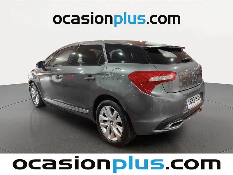 Usado Citroën DS5 112 CV (82 kW) 2012 Blanco Utilitario