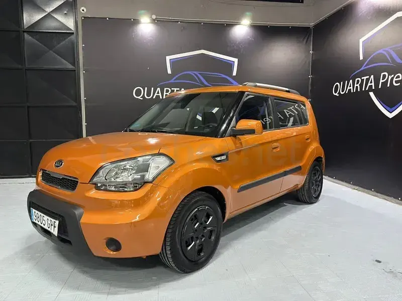 Usado Kia Soul 124 CV (91 kW) 2009 Naranja SUV