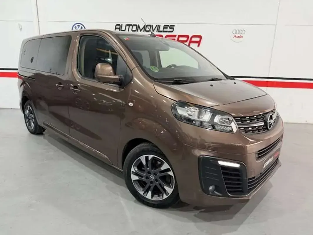 Usado Opel Zafira Life Edition 120 CV (88 kW) 2021 Marrón Monovolumen