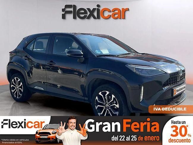 Negro Usado 2024 Toyota Yaris Hybrid Active | 21.990 € (Precio justo) - Imagen 1/4