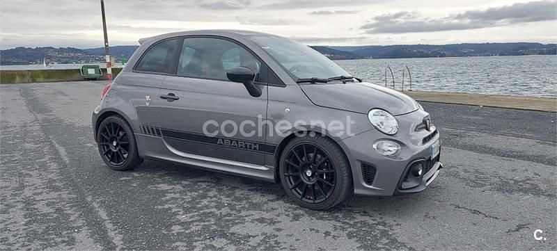 Usado Abarth 595 Competizione 180 CV (132 kW) 2017 Gris / plata Berlina