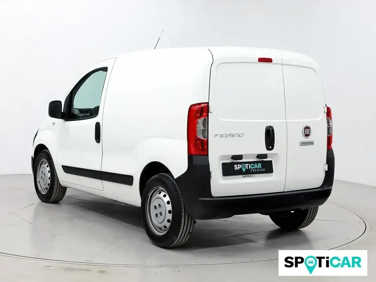 Usado Fiat Fiorino 95 CV (69 kW) 2022 Blanco Monovolumen