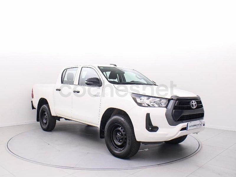 Usado Toyota HiLux 150 CV (110 kW) 2021 Blanco Pickup/Camioneta