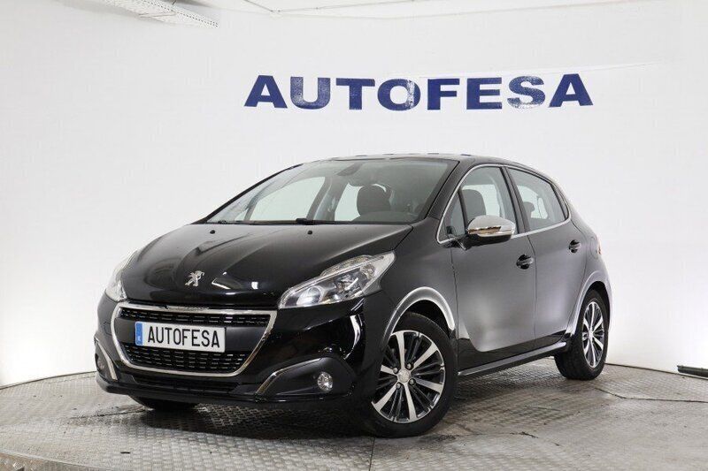 Negro Usado 2017 Peugeot 208 Allure Utilitario | 7950 € (Buen precio) - Imagen 1/4