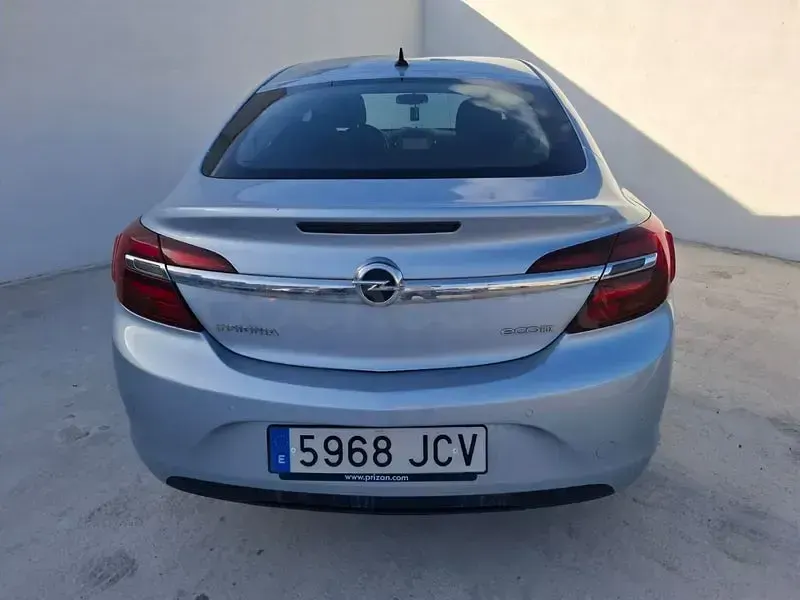 Usado Opel Insignia Excellence 136 CV (100 kW) 2016 Gris / plata Berlina