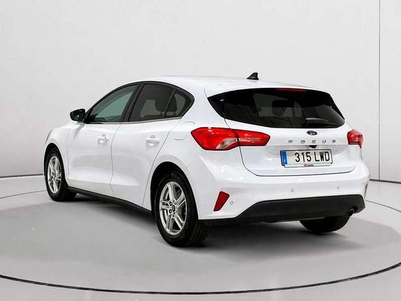 Usado Ford Focus Trend+ 120 CV (88 kW) 2022 Blanco Utilitario