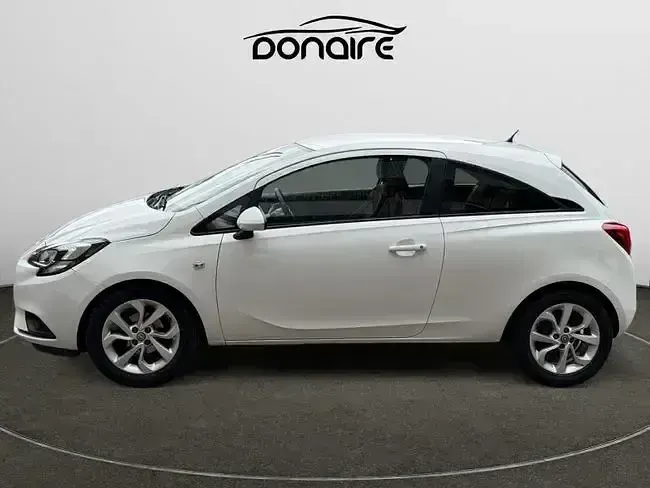 Usado Opel Corsa Selective 90 CV (66 kW) 2015 Blanco Utilitario