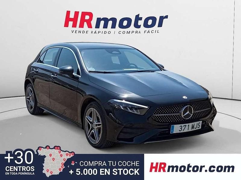 Usado Mercedes A250 AMG line 220 CV (161 kW) 2023 Negro Utilitario