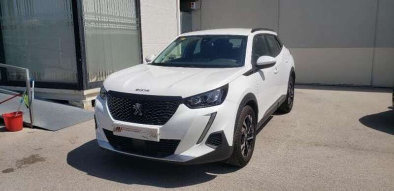 Blanco Usado 2020 Peugeot 2008 Allure SUV | 13.900 € (Precio justo) - Imagen 1/4