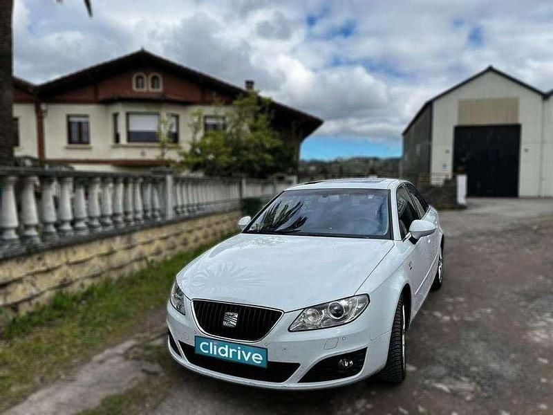 Usado Seat Exeo Style 143 CV (105 kW) 2011 Blanco Berlina