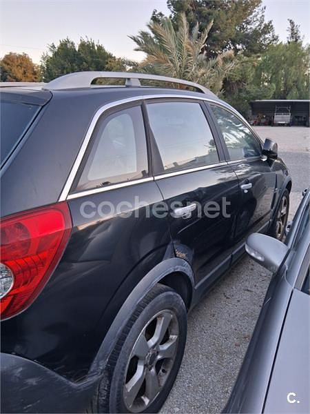 Usado Opel Antara Cosmo 150 CV (110 kW) 2007 Negro SUV