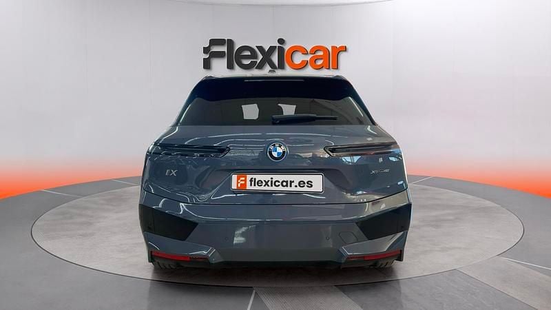 Usado BMW iX 239 kW (326 CV) 2023 Gris SUV