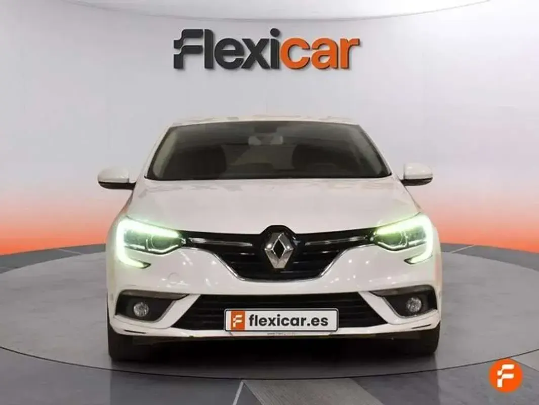 Usado Renault Mégane Business 111 CV (81 kW) 2017 Blanco Berlina