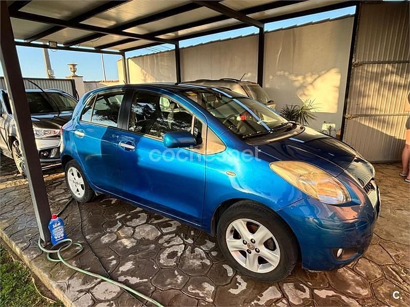 Brugt Toyota Yaris Live 69 HK (50 kW) 2010 Blå Hatchback