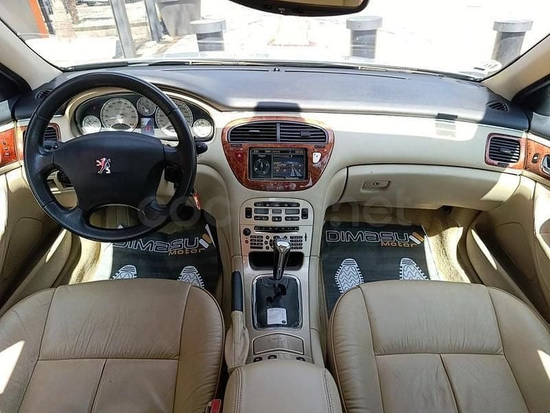 Usado Peugeot 607 204 CV (150 kW) 2008 Gris / plata Berlina