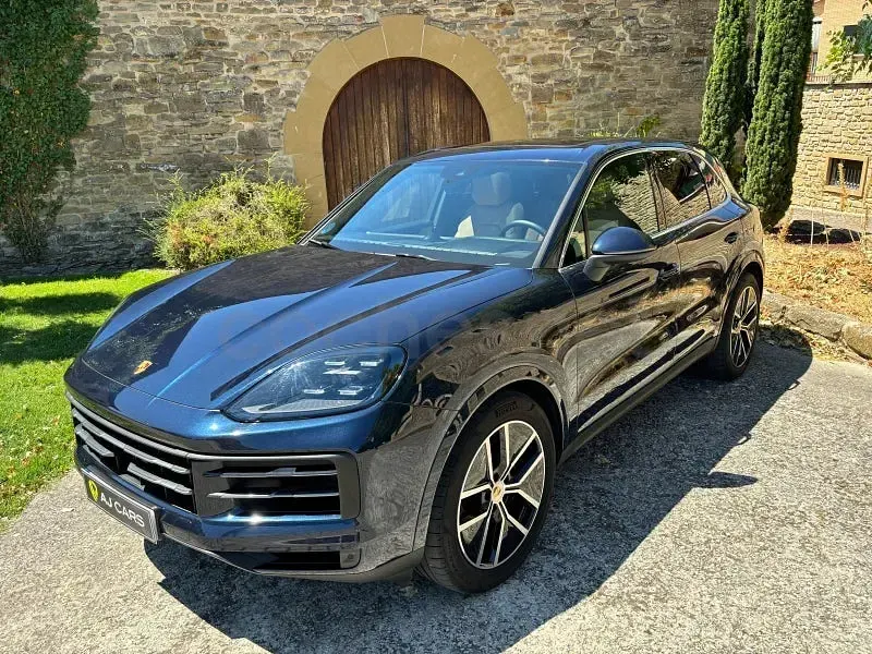 Usado Porsche Cayenne E-Hybrid 470 CV (345 kW) 2023 Azul SUV