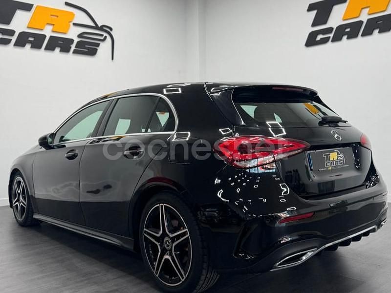 Usado Mercedes A180 116 CV (85 kW) 2019 Negro Berlina