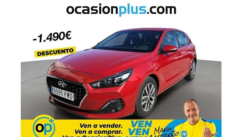 Usado Hyundai i30 GO! 120 CV (88 kW) 2019 Rojo Utilitario