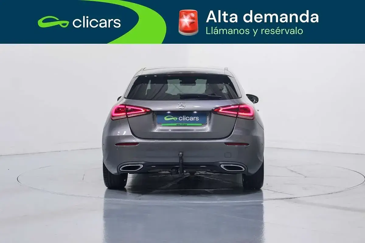 Usado Mercedes A220 190 CV (139 kW) 2019 Gris Utilitario