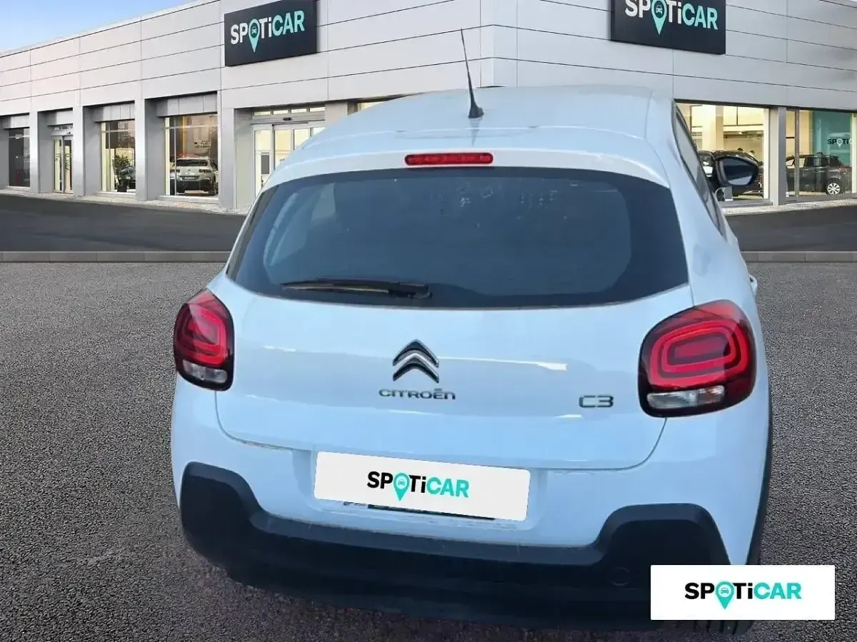 Usado Citroën C3 PureTech 83 CV (61 kW) 2024 Blanco Berlina