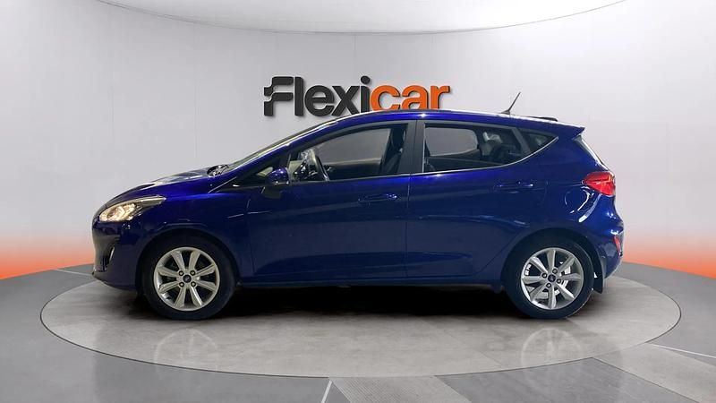 Usado Ford Fiesta Active 86 CV (63 kW) 2018 Azul Utilitario