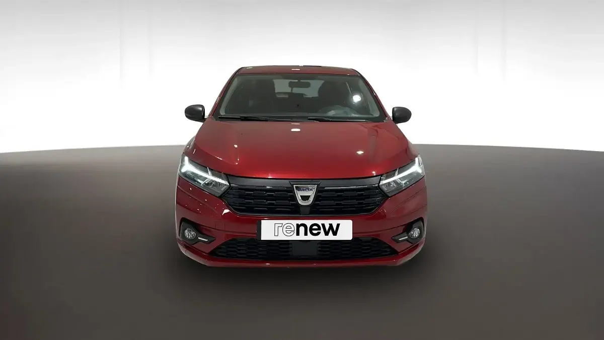 Usado Dacia Sandero Essentiel 67 CV (49 kW) 2022 Rojo Berlina